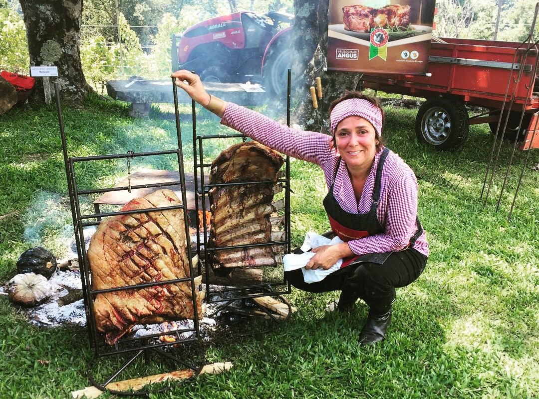Evento dedicado às mulheres em um paraíso de natureza exuberante na Zona Sul de Porto Alegre: vem aí a primeira edição do ASSADO CAMPEIRO D’ELAS 
