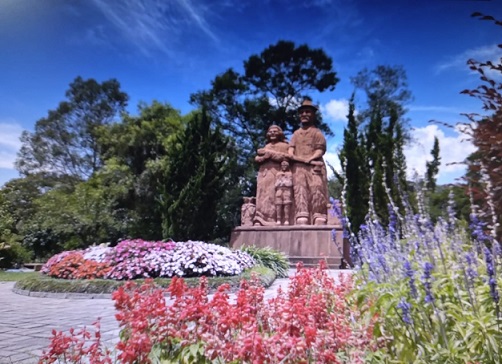 Esculturas Parque Pedras do Silêncio realiza promoção em comemoração ao Dia do Amigo
