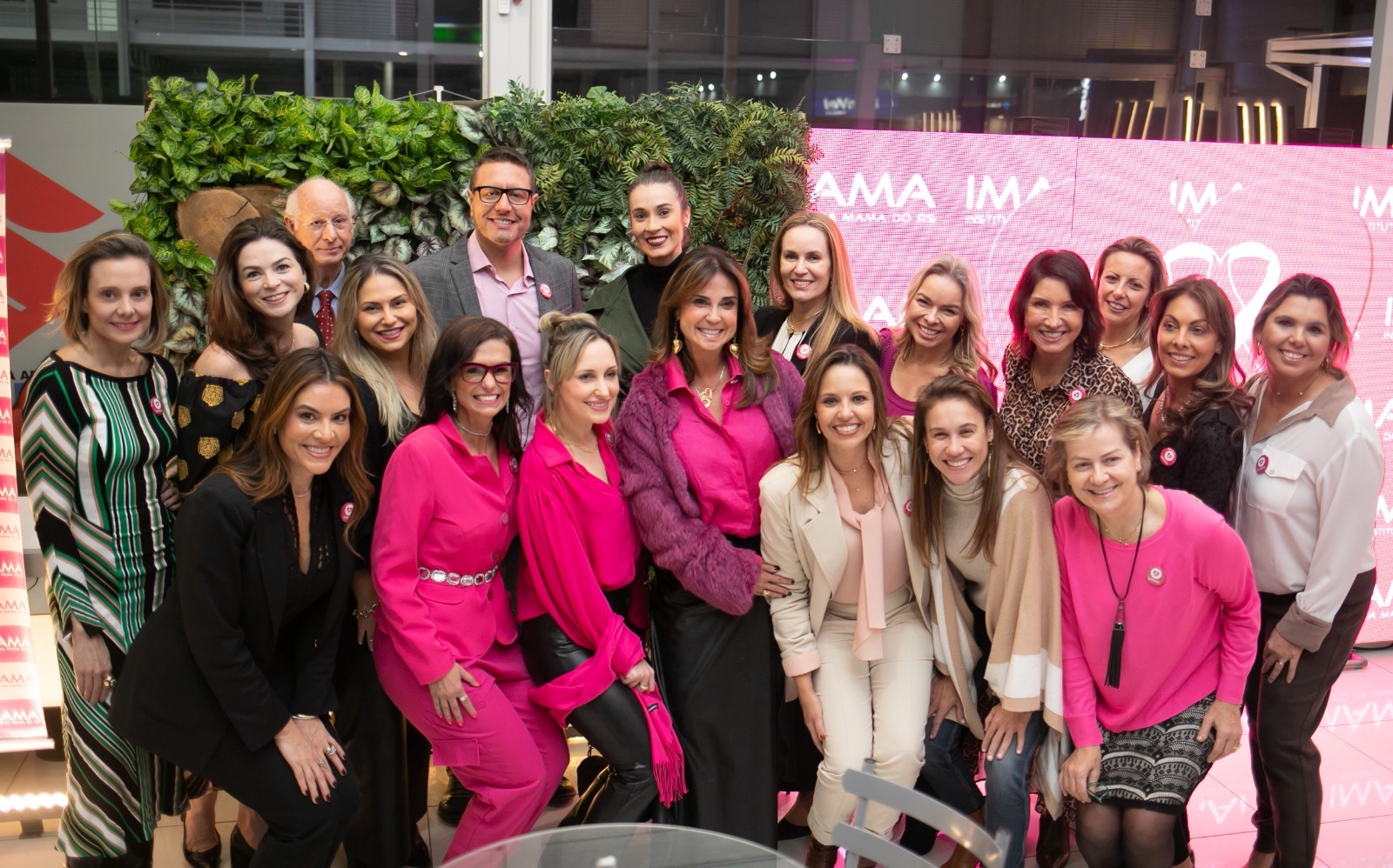 Imama celebra 30 anos praticando a arte do amor pela vida