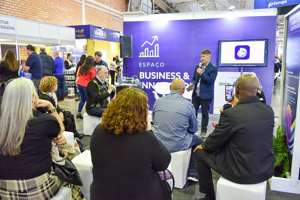 Inovação, tecnologia e negócios consolidam o Espaço Business & Innovation do Festuris 