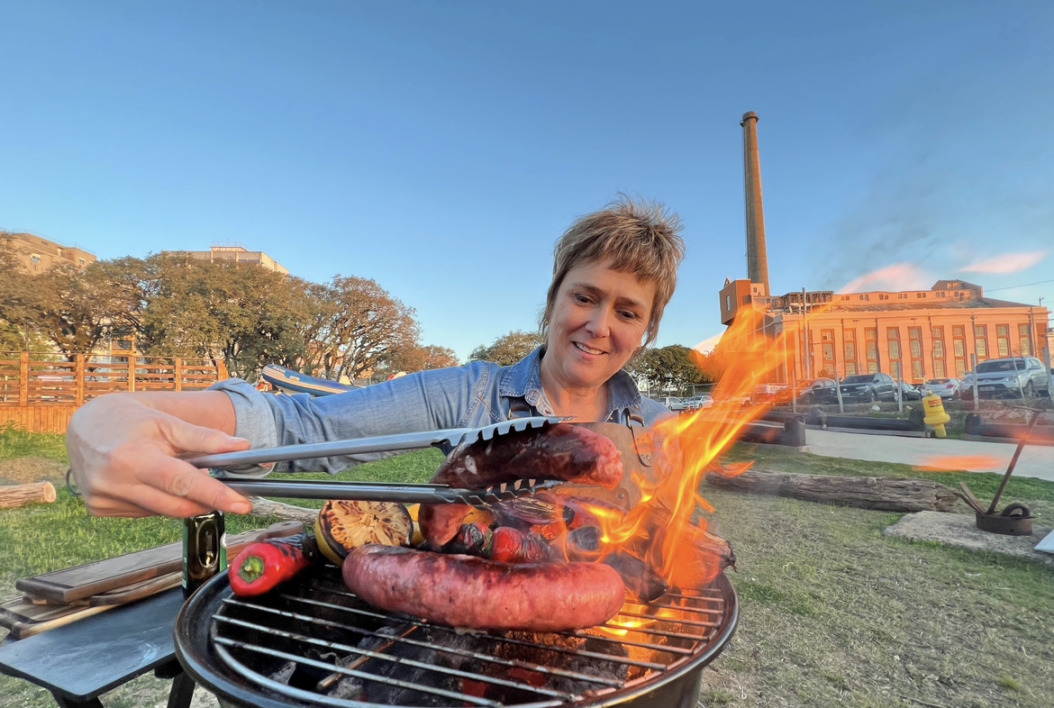 Cais Embarcadero recebe no feriado do dia 20 de setembro a primeira edição do Porcaço