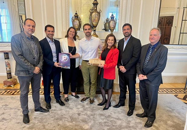 Governador do Rio Grande do Sul recebe convite oficial para o Festuris