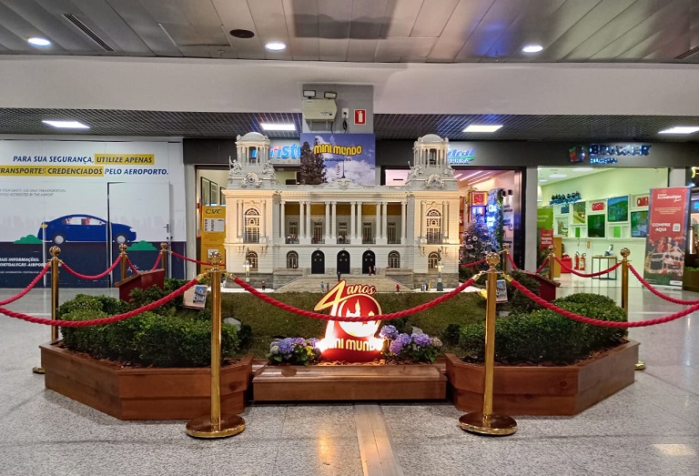 Mini Mundo expõe nova réplica do Rio de Janeiro no Aeroporto Salgado Filho