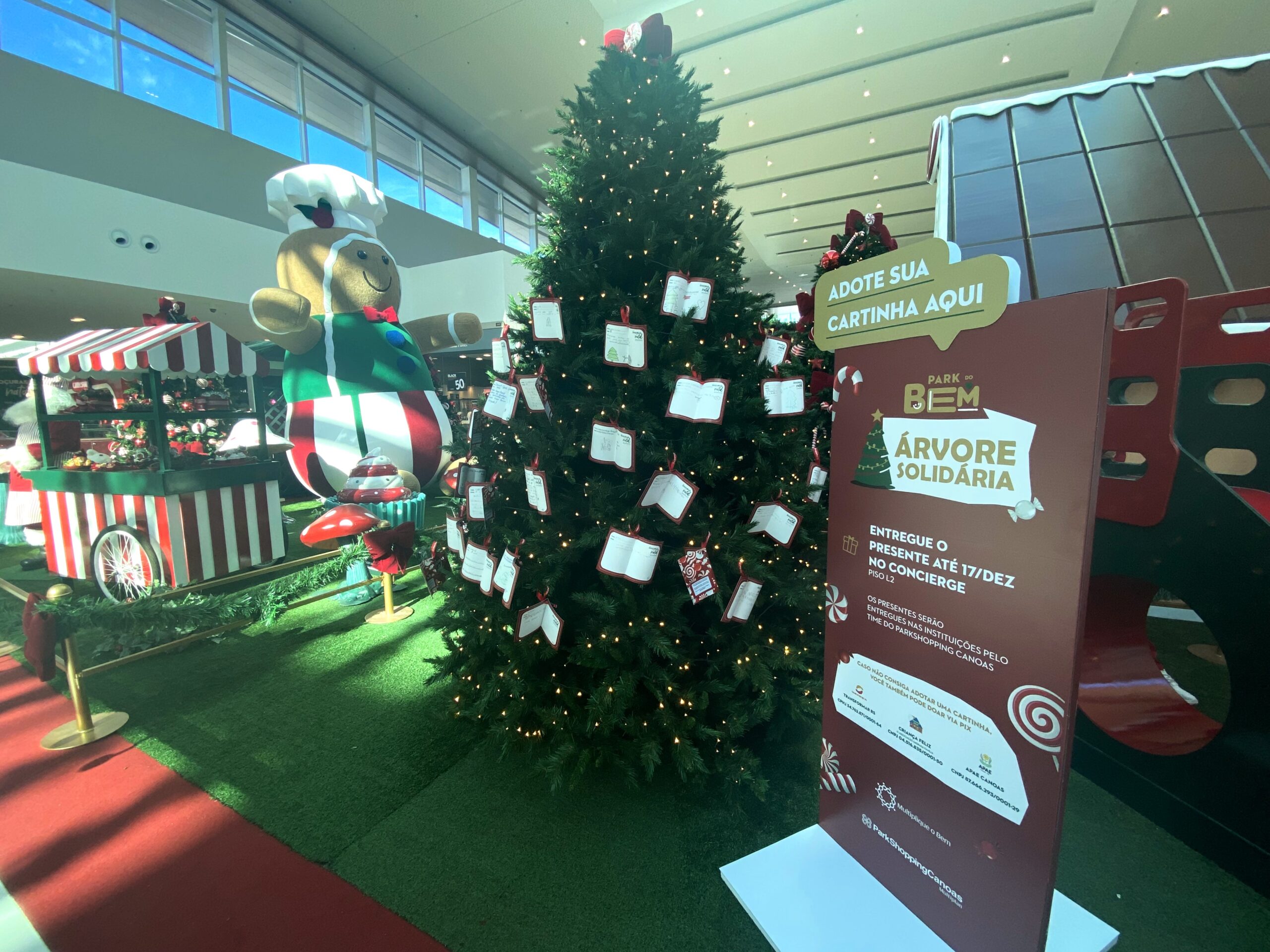 Árvore Solidária Park do Bem promove adoção de cartinhas