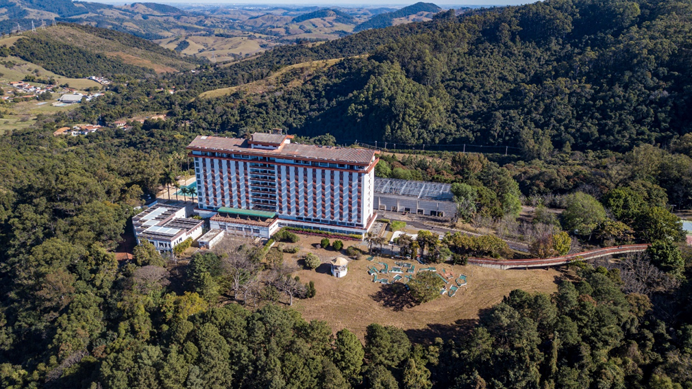 Cacau Show anuncia compra e  transformação de Hotel em Águas de Lindóia em um novo resort temático  