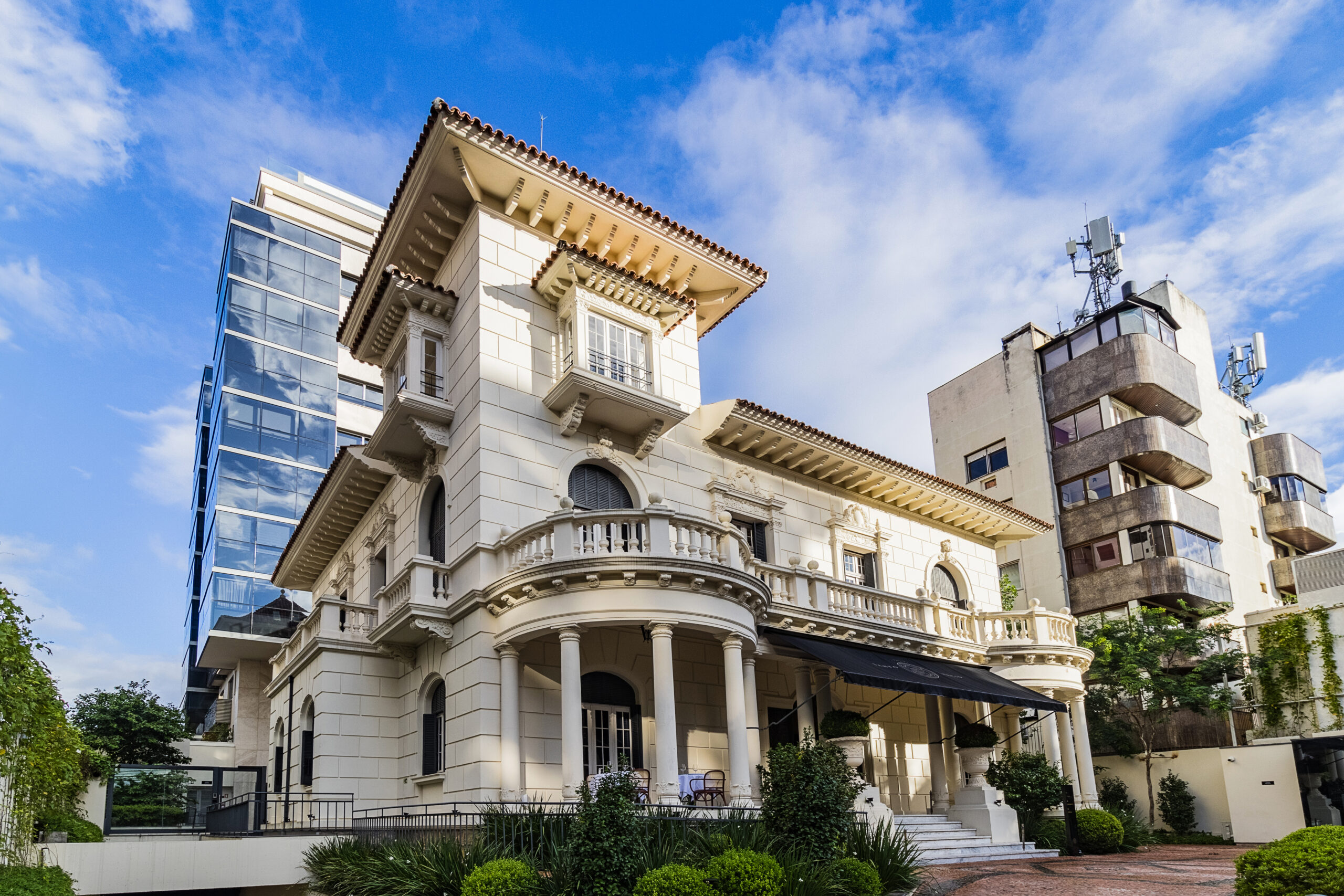 Paço Santo Inácio, empreendimento da UMA Incorporadora, inicia as operações na casa histórica