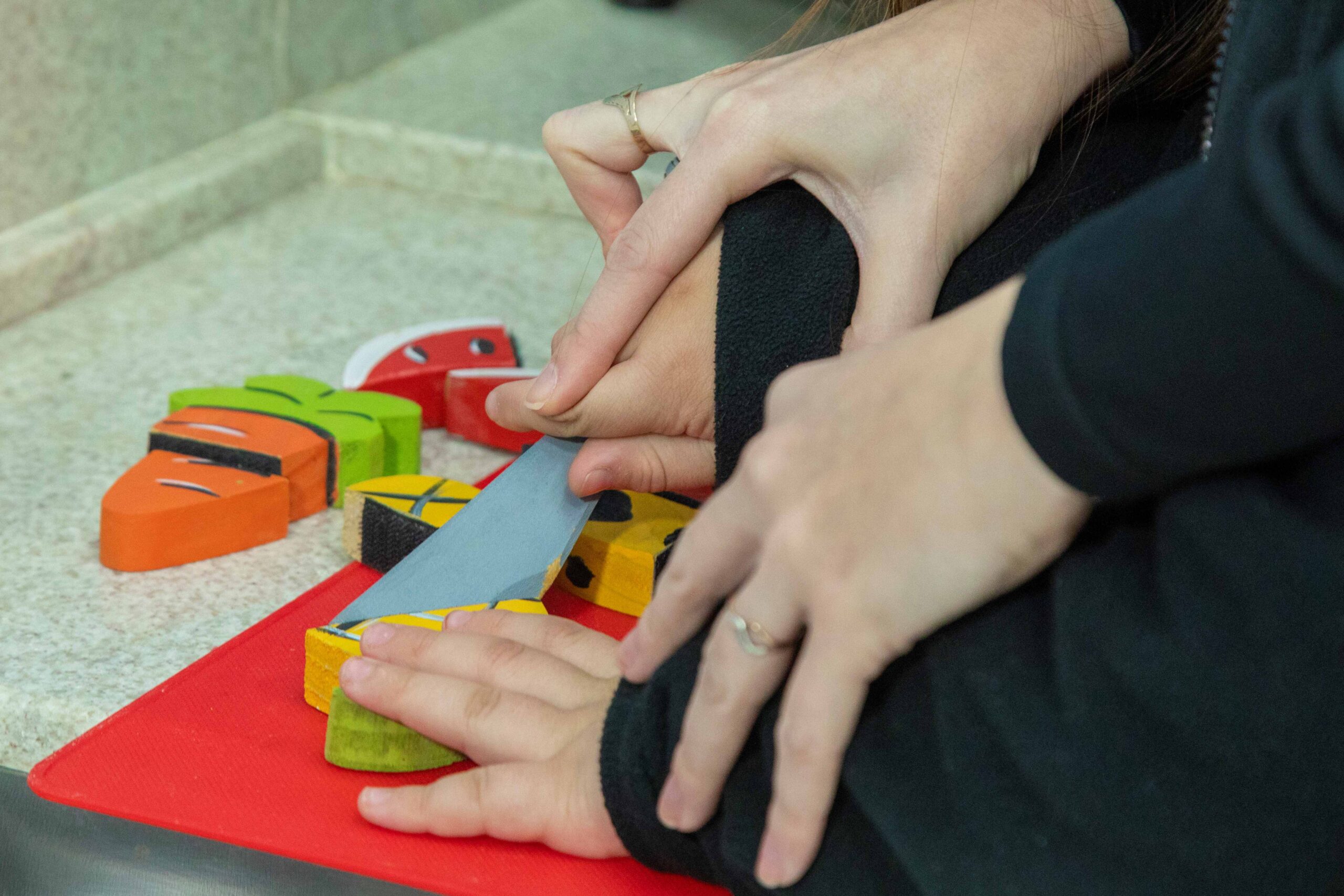 Instituto Meiriane Azeredo faz campanha para crianças com desenvolvimento típico e atípico vítimas das enchentes